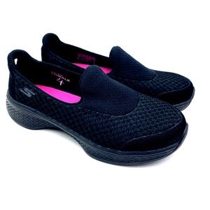 Skechers Goga Max Girls Shoes Size 1.5 Black Slip on Go Walk Children Sneakers